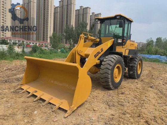 中国制造的前置式装载机 Sdlg933 轮式装载机 价格低 质量好