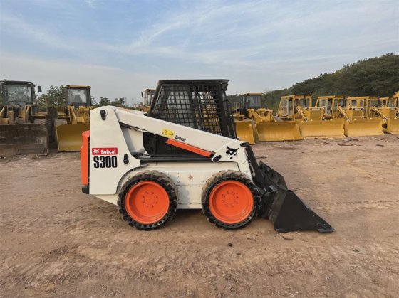 Bobcat Skid Steer Loader S300