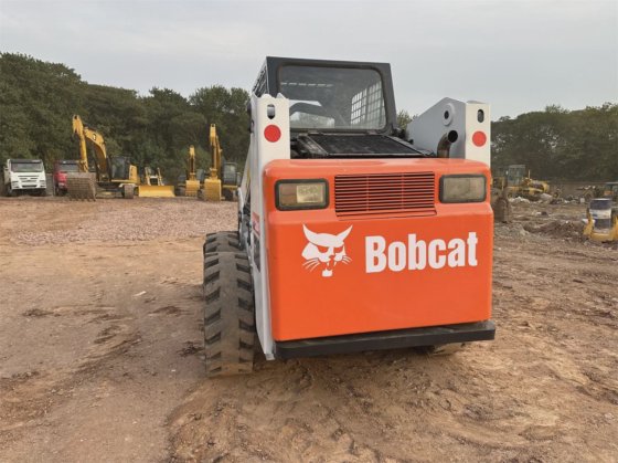 便宜的二手山猫滑移装载机 S300