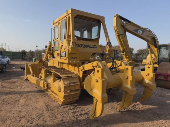 オリジナルの中古キャタピラーD8hブルドーザーキャットD8h油圧トラックドーザー良好な状態