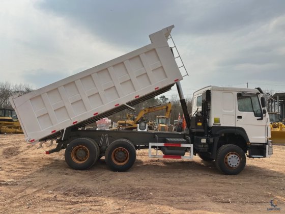 2023 年 HOWO 6X4 371HP