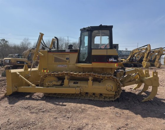 中古クローラートラクタードーザー D6g D7g D7h D8K