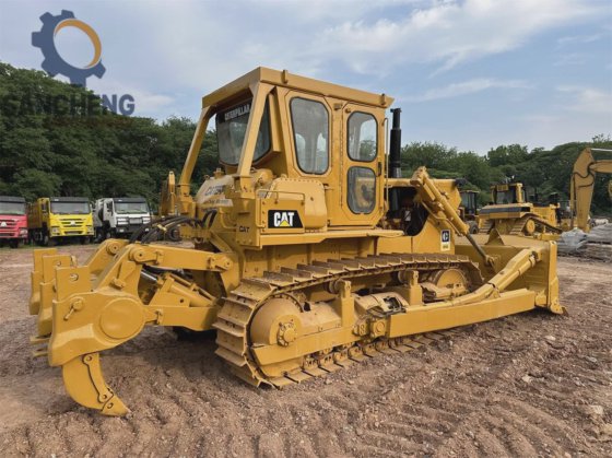 中古のキャタピラークローラー D7g ブルドーザー キャットトラックブルドーザー D7g