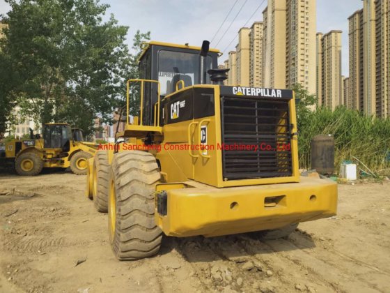 额定载重量为 6 吨的轮式装载机 966f 卡特彼勒装载机