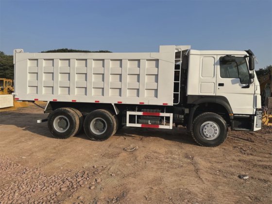 便宜的二手HOWO 371自卸车/HOWO 6X4自卸车
