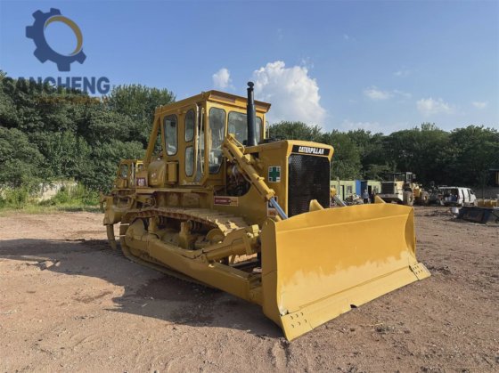 中古キャタピラークローラー D7g ブルドーザー キャットトラックブルドーザー D7g