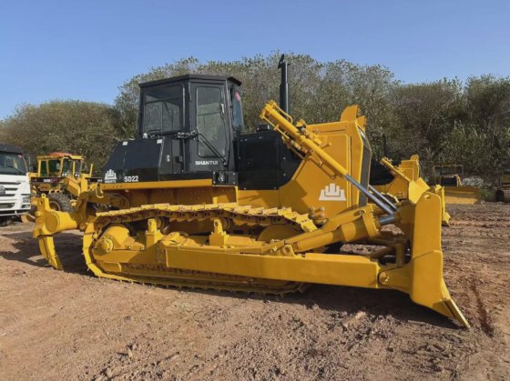 车况良好的二手山推 SD22 液压履带式推土机 22t 二手推土机