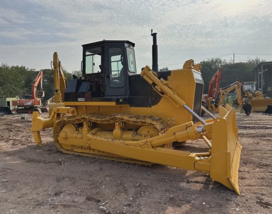 中国のシャントイSD22ブルドーザーのホットセール、シャントイSD13SD16SD22中古クローラブルドーザー販売中