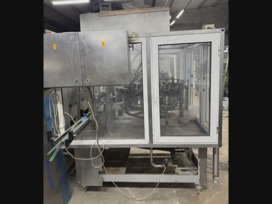 ガラス瓶用洗浄機ポッジョ 6000 bph