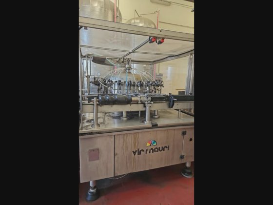 完整等压玻璃瓶线用于葡萄酒 - 2000BPH