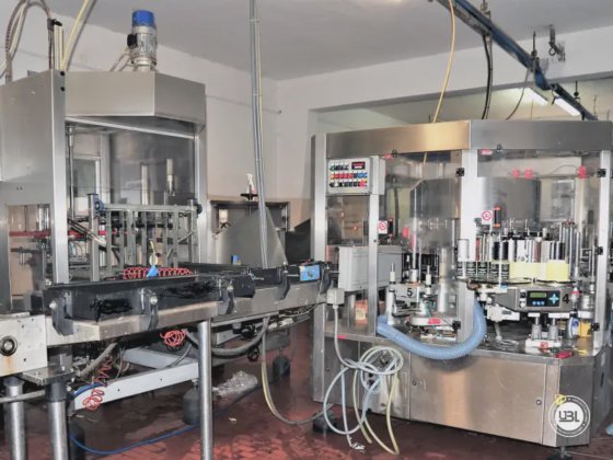 2000 完成ワイン詰めライン 2000