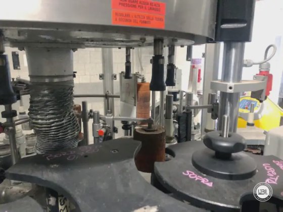 2000 完成ワイン詰めライン 2000