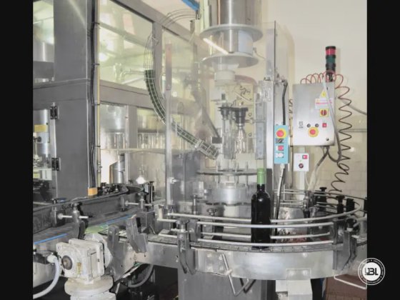 2000 完成ワイン詰めライン 2000