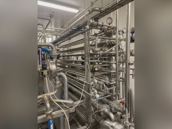 2011 Navatta QE11056