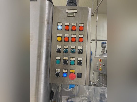 2011 Navatta QE11056