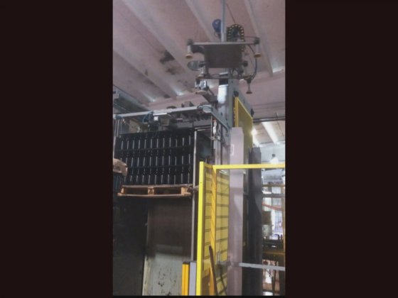 等压灌装线用于起泡酒 3000 瓶/小时