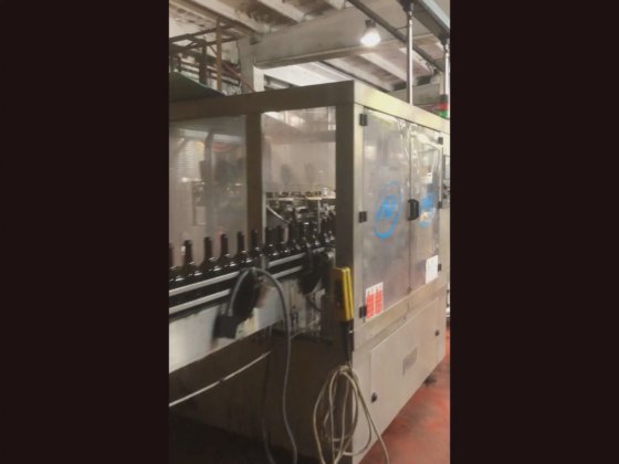 等压灌装线用于起泡酒 3000 瓶/小时