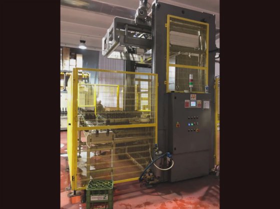 等压灌装线用于起泡酒 3000 瓶/小时