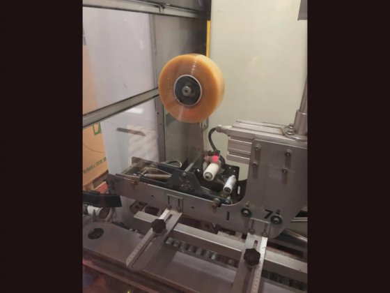 等压灌装线用于起泡酒 3000 瓶/小时