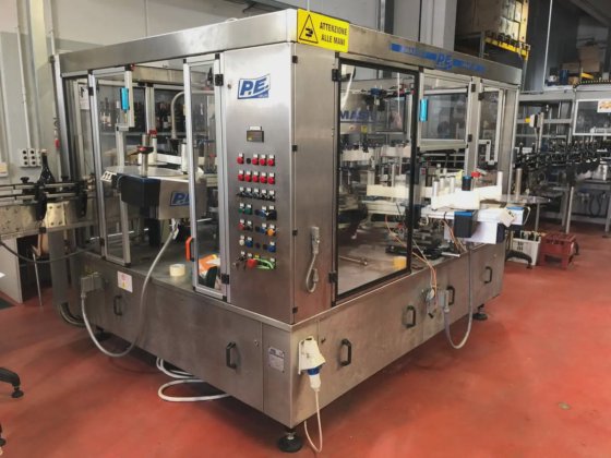 等压灌装线用于起泡酒 3000 瓶/小时