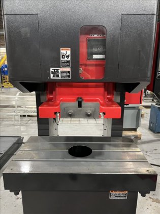 2000 AMADA TPL80SI
