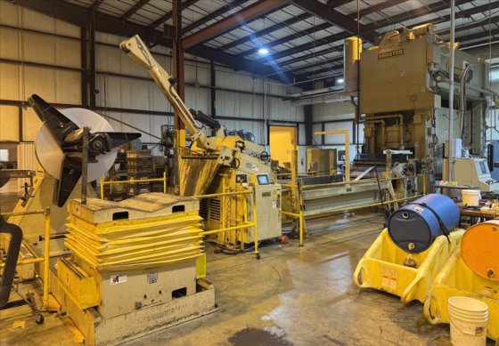 2001 Minster E2-600-144