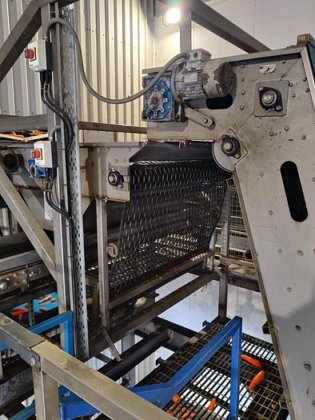 CARROT LINE AND GRADER SYSTEM