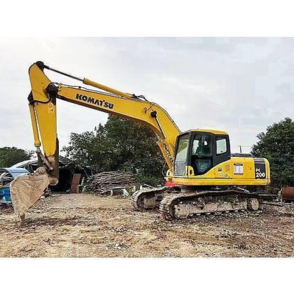 KOMATSU PC200-7