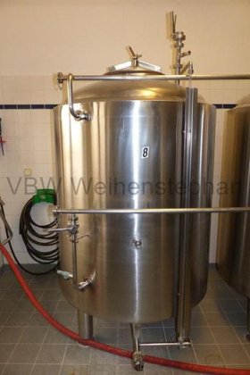 発酵タンクまたは貯蔵タンク【5個】