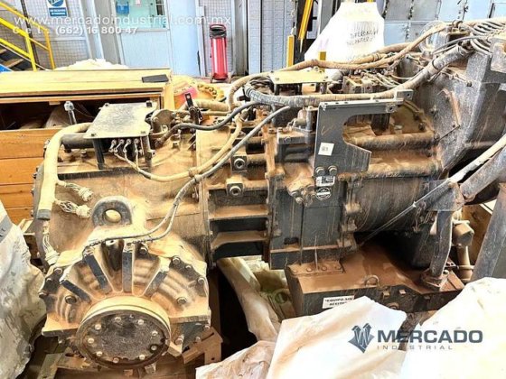 小松D375A履带拖拉机传动模块