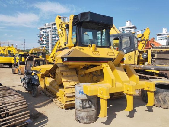 二手 Cat D6m 履带式推土机