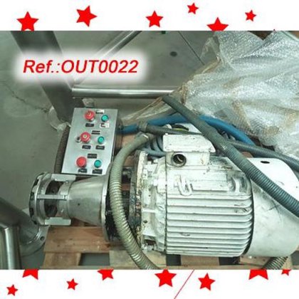 约2000升 "奶油反应器"。