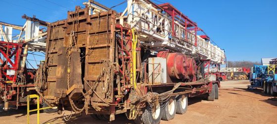2007 Cameron 550 Workover Rig in Oklahoma City, OK, USA