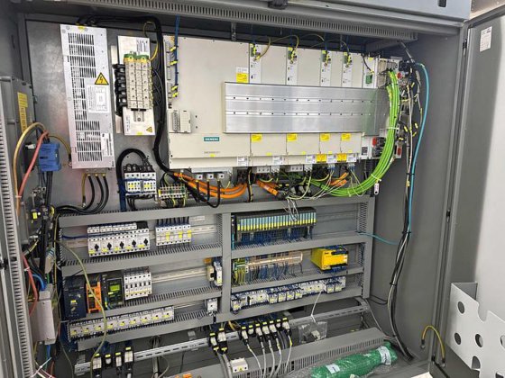 2007 DMG MORI DMU 50