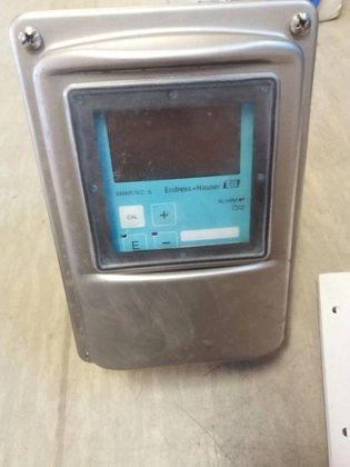 導電性コンパクトデバイス