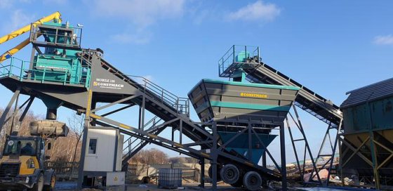 100立方/小时移动混凝土搅拌站