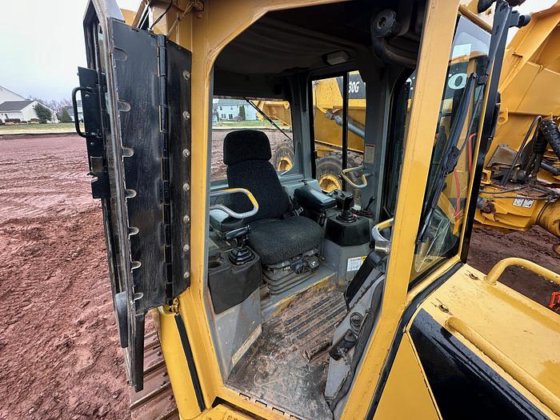 2005 CATERPILLAR D5G XL