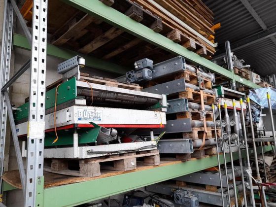 パレットローラーコンベア