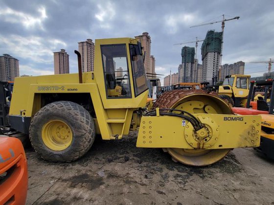 2017 Bomag BW217D-2