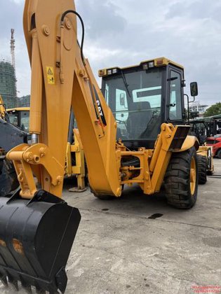 2020 卡特彼勒 416F 挖掘装载机在中国