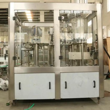 全自动矿泉水瓶装灌装机/瓶子灌装机