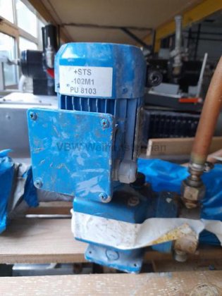 ピストンポンプ