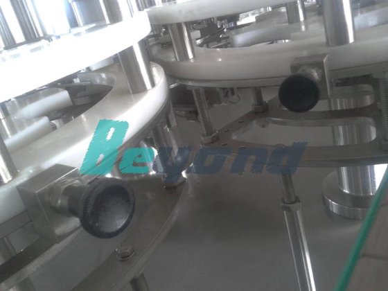 最畅销的优质工业商用全自动植物油灌装旋盖机