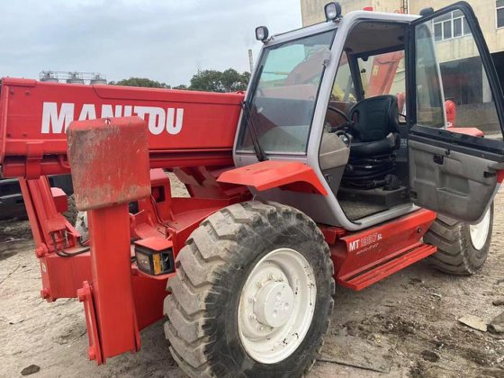 2016 Manitou MT1337SL