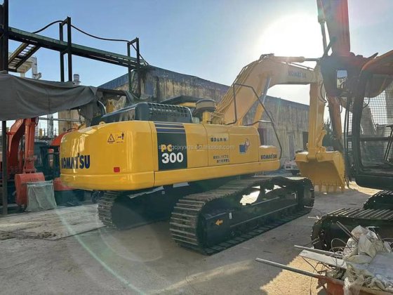 2021 Unknown Komatsu PC300