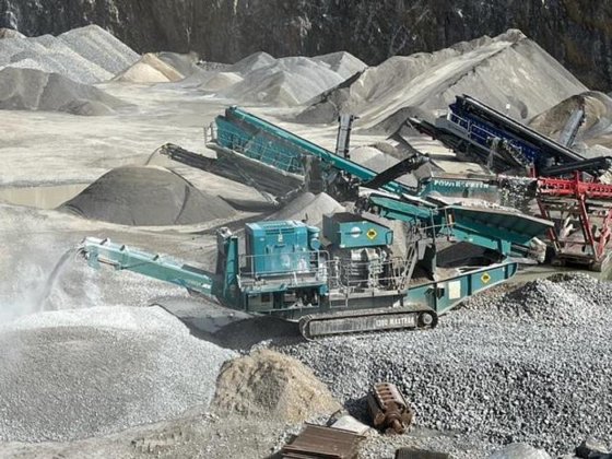 Powerscreen 1300 Maxtrak 2010