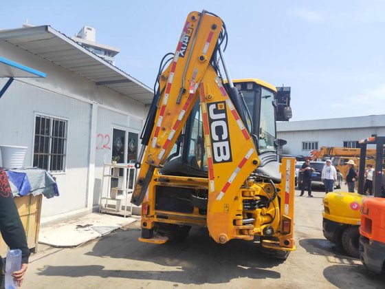 JCB 4cx
