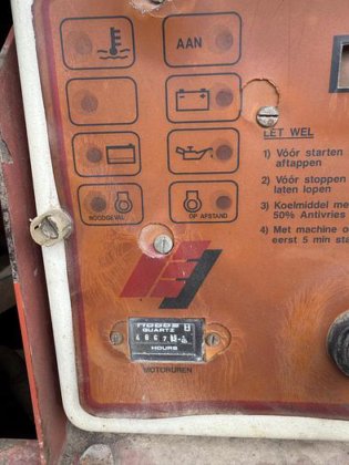 2000 Extec Robotrack