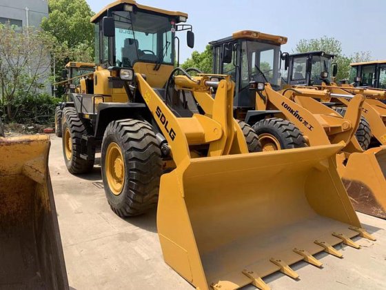 2021 Used loader lonking 833B
