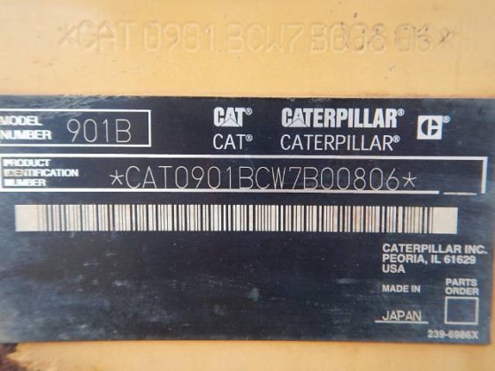 2005 CAT 901B